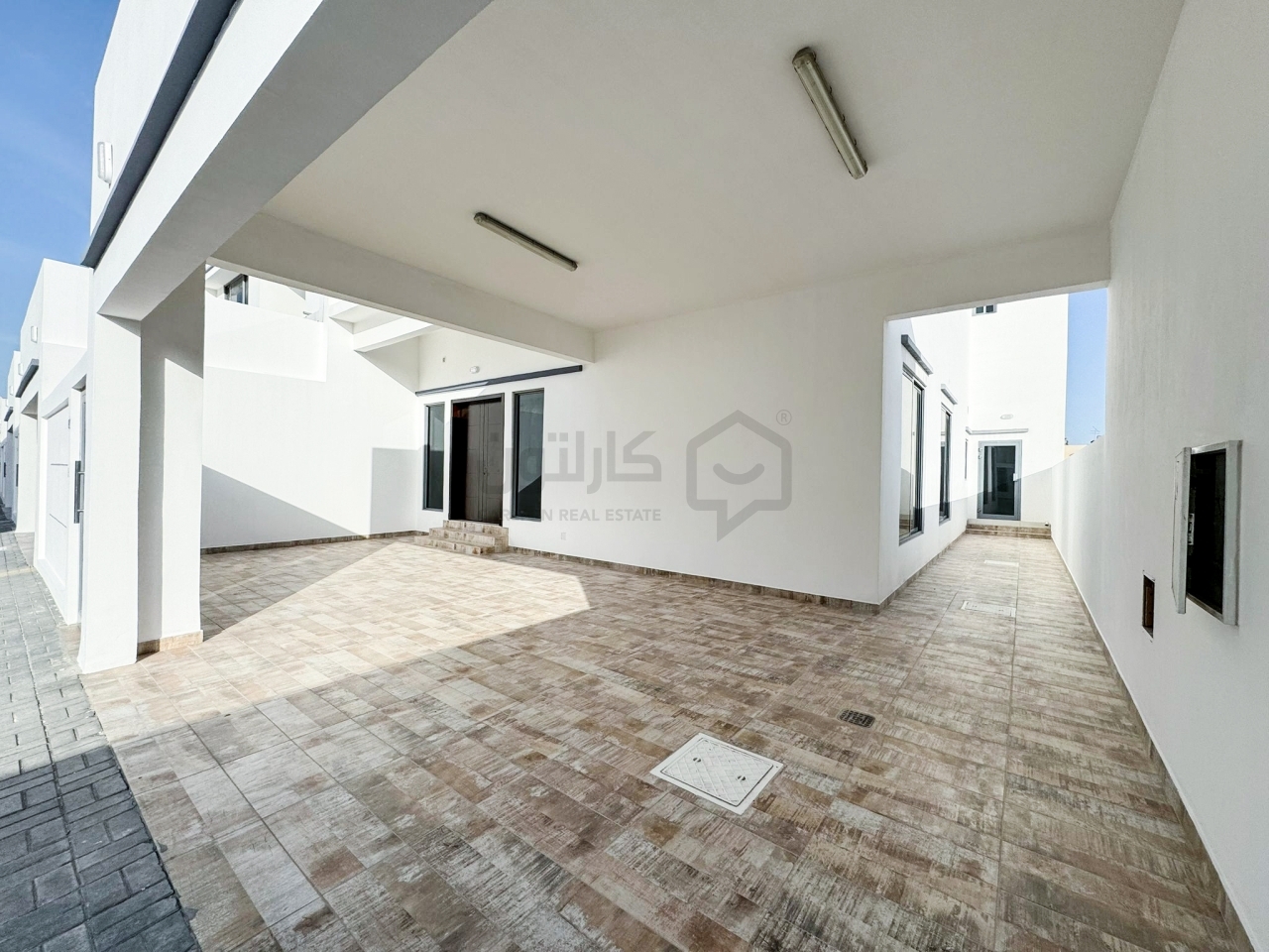 property 1001 image 1