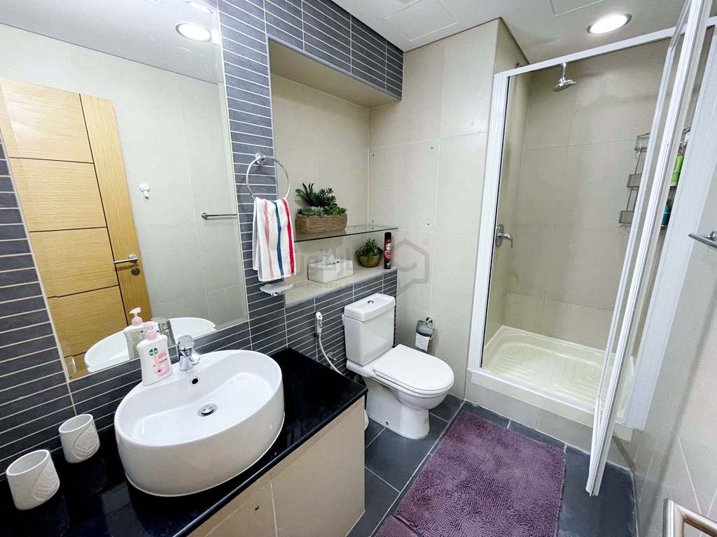 property 1073 image 4