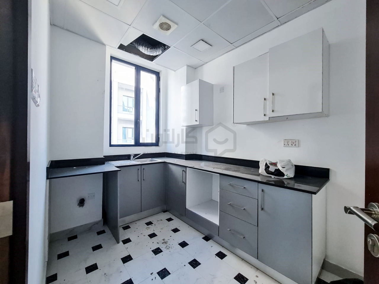 property 1083 image 3