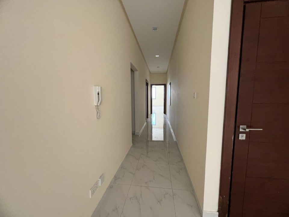 property 109 image 0