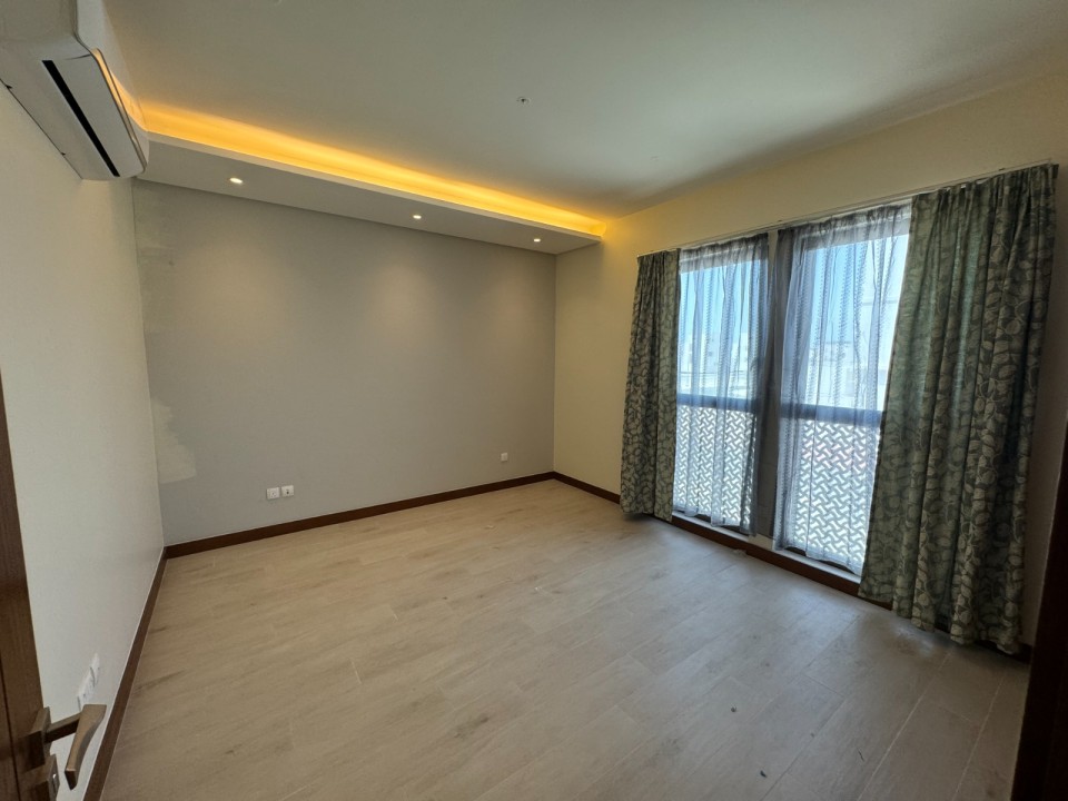property 138 image 3