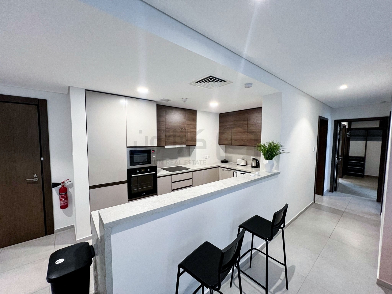 property 1384 image 3