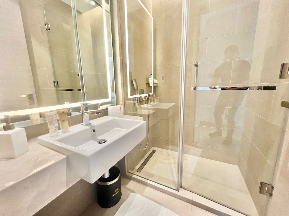 property 21 image 0