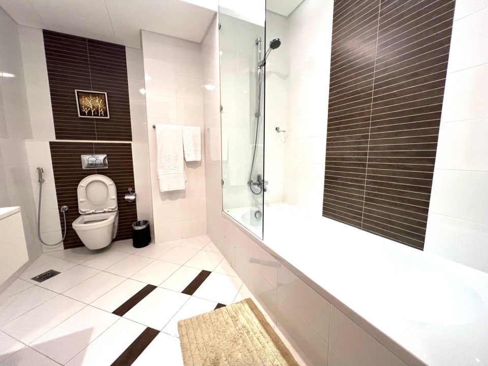 property 33 image 0