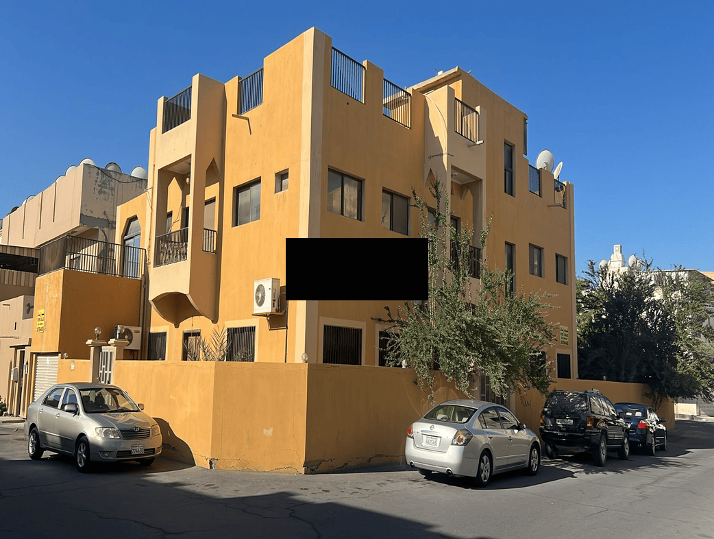 property 3910 image 0
