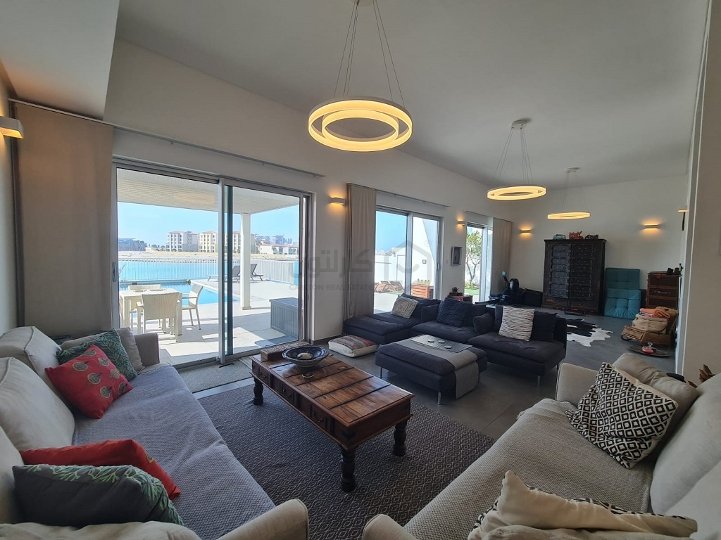 property 3922 image 1