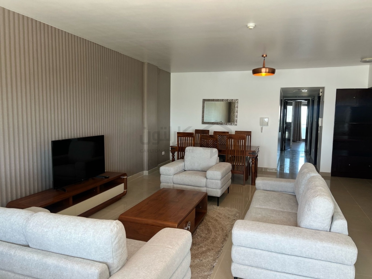 property 3954 image 0