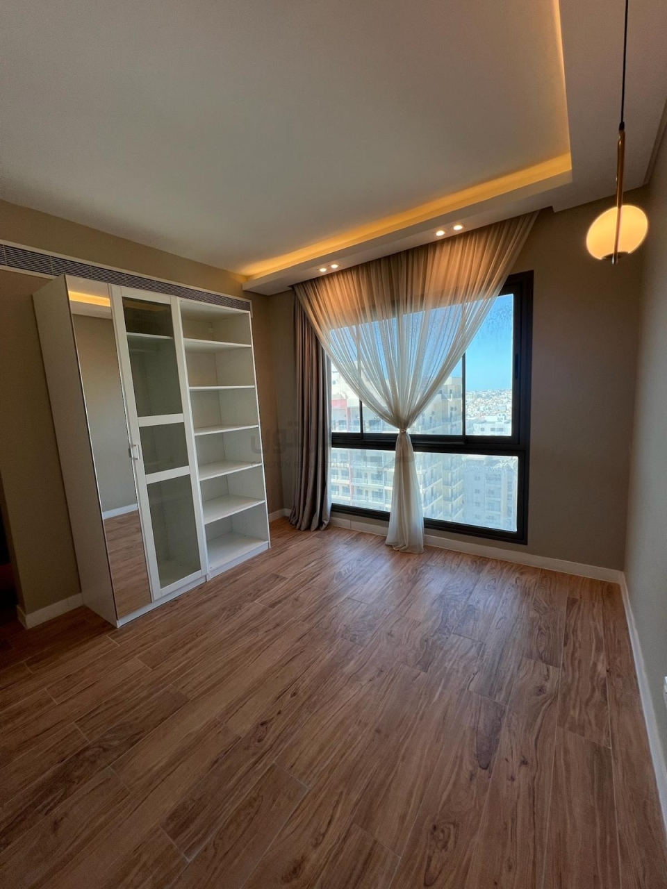 property 3957 image 3