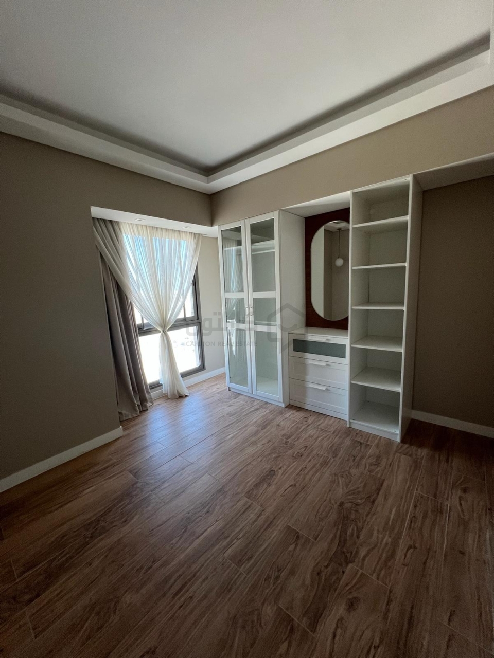 property 3957 image 0