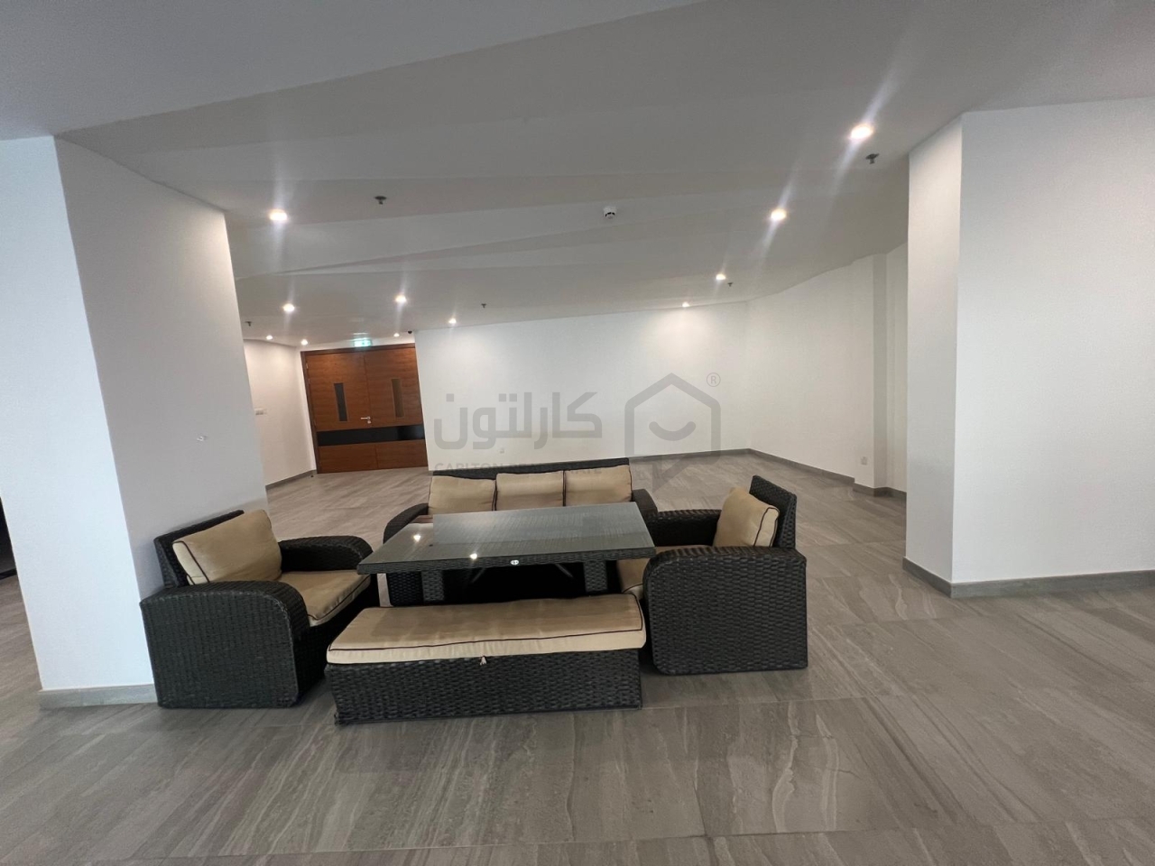 property 4017 image 0