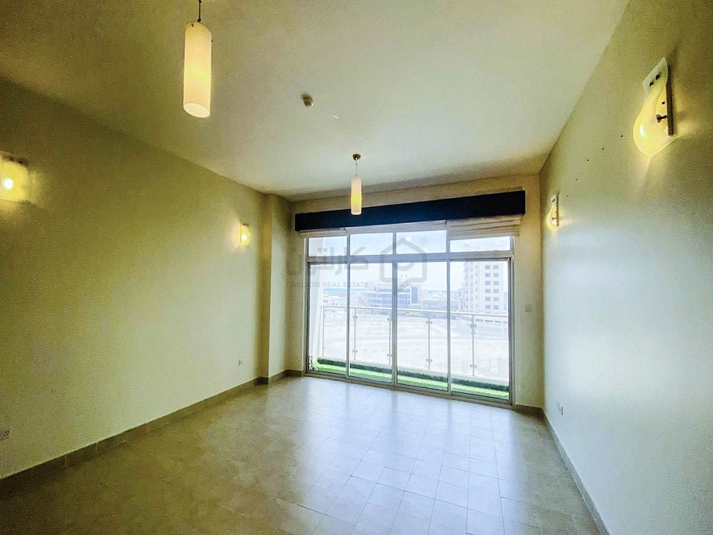property 4027 image 2