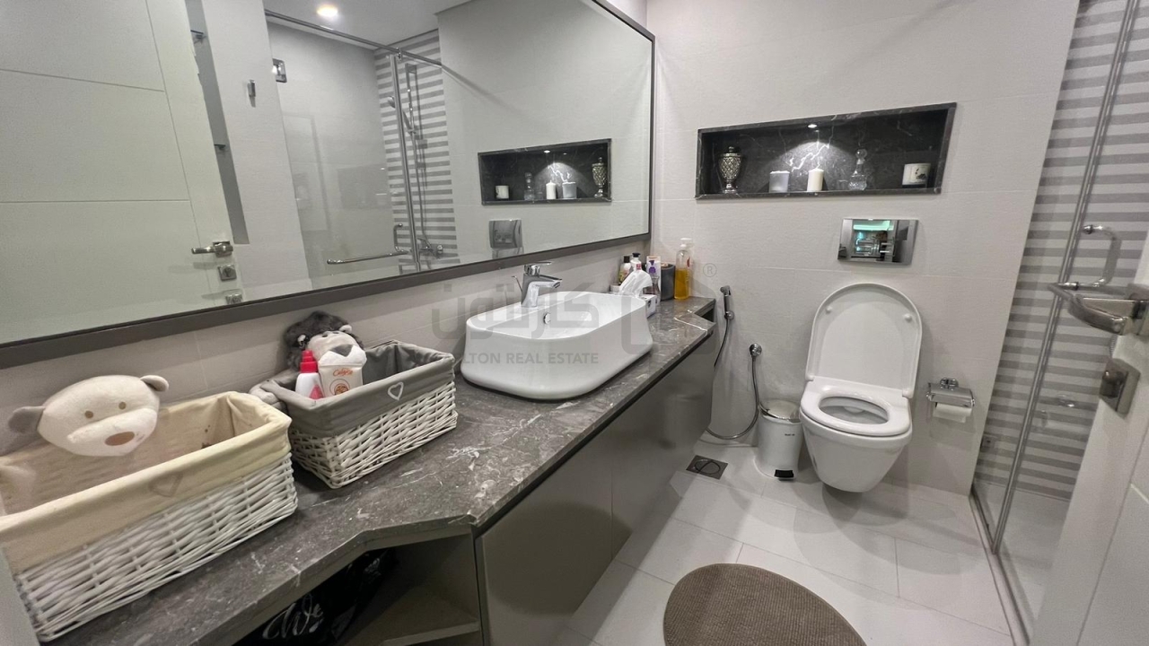 property 4033 image 4