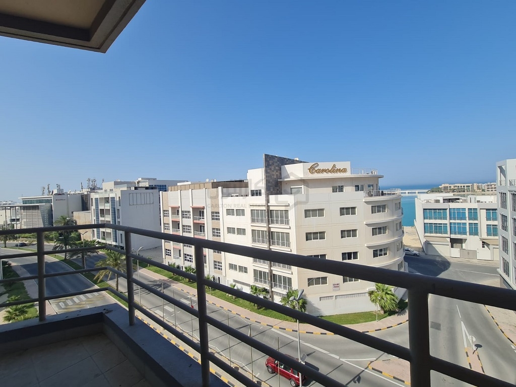 property 4042 image 0