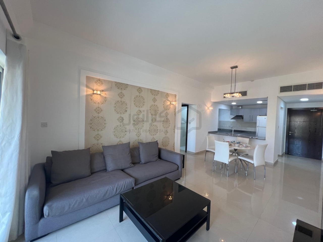 property 4048 image 0