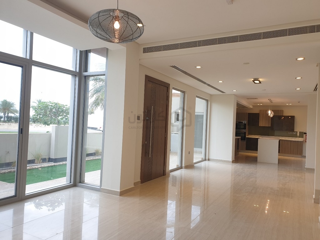 property 4058 image 0