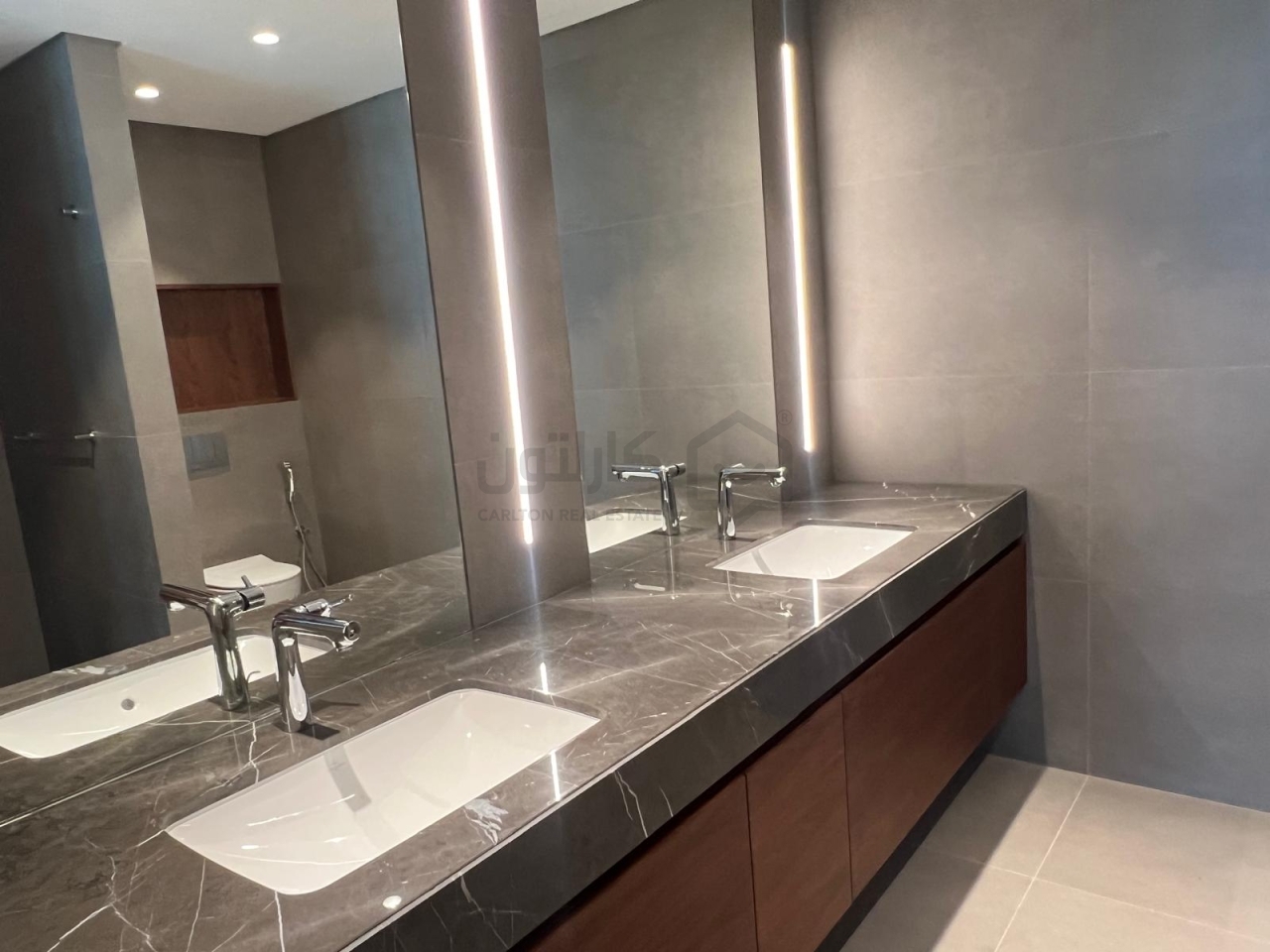 property 4074 image 3