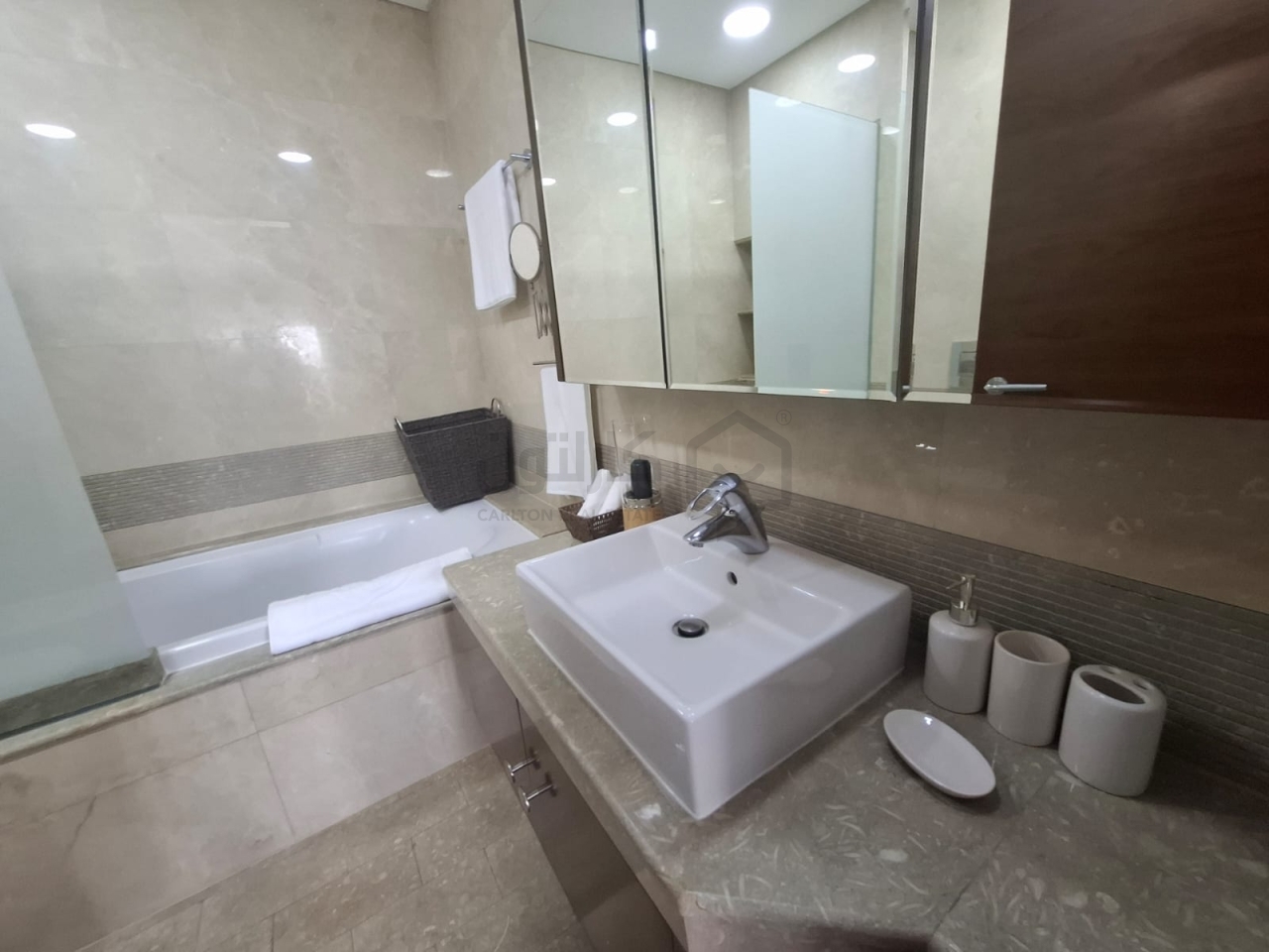 property 4082 image 3