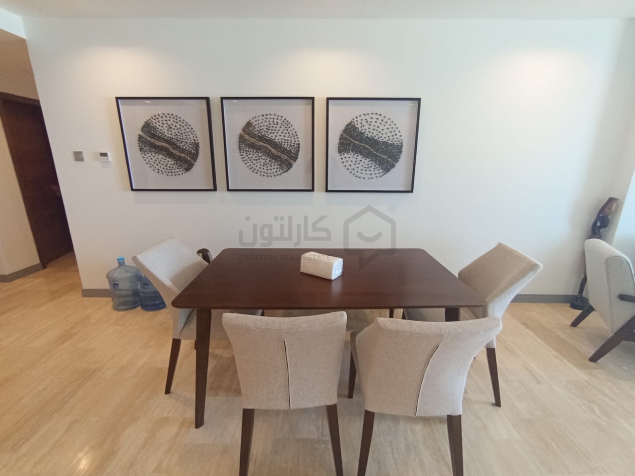 property 4095 image 0