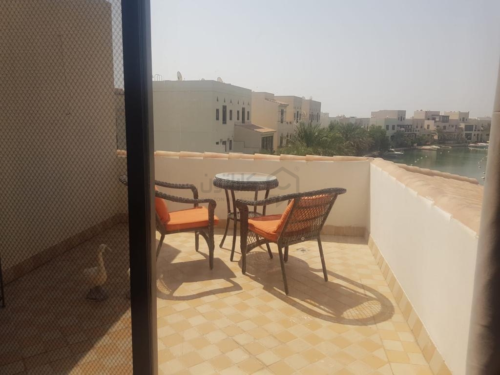 property 4128 image 0