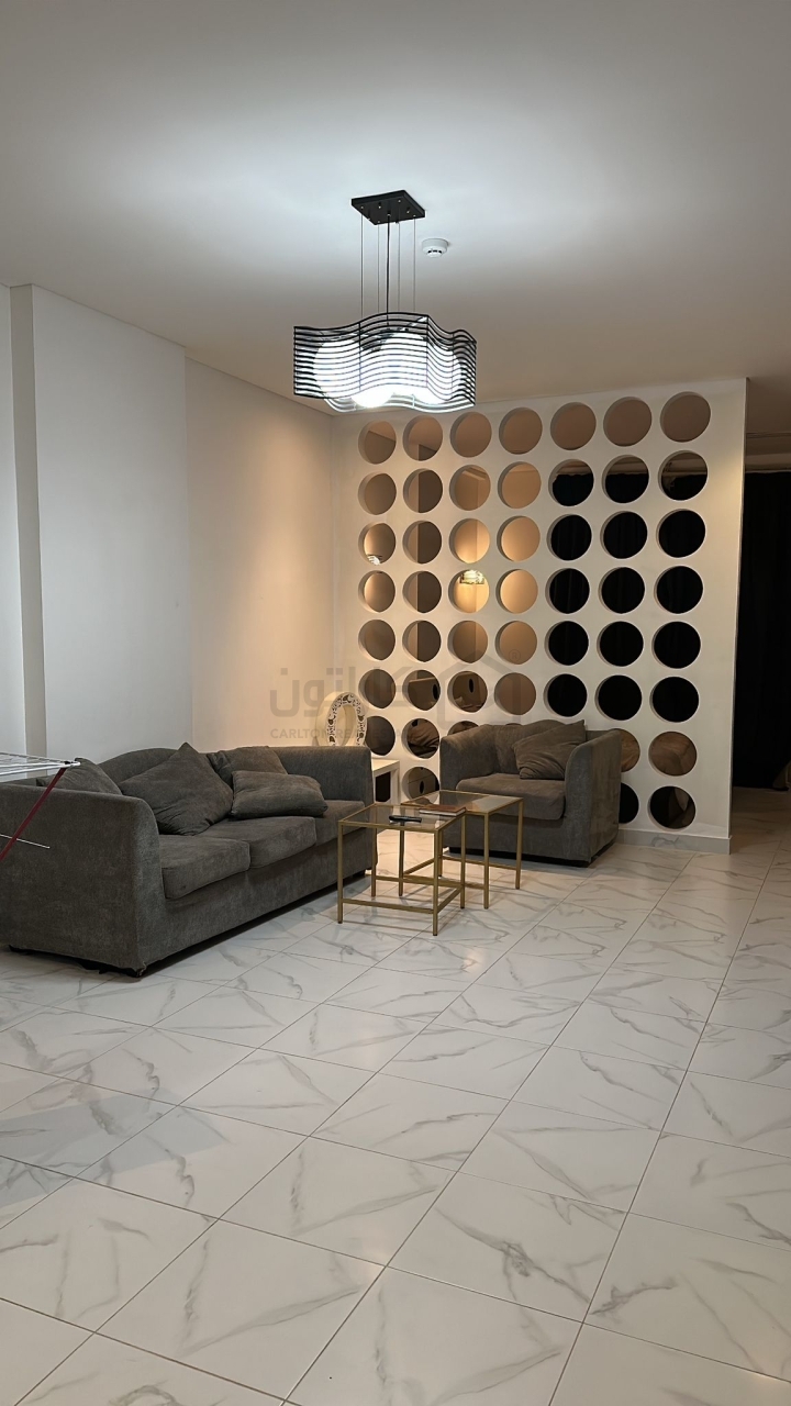 property 4133 image 0