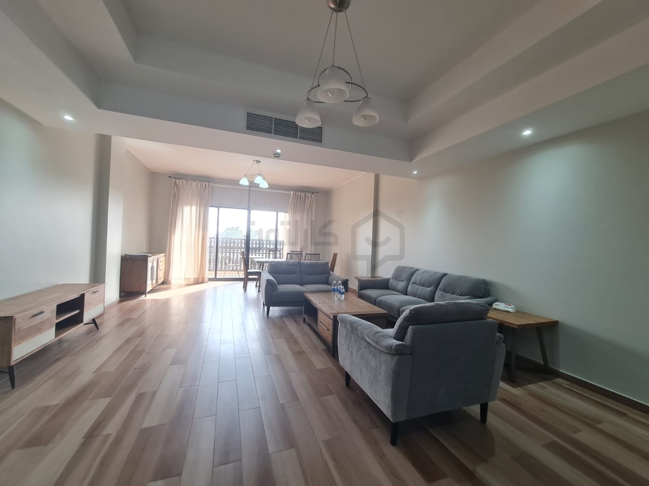 property 4142 image 0