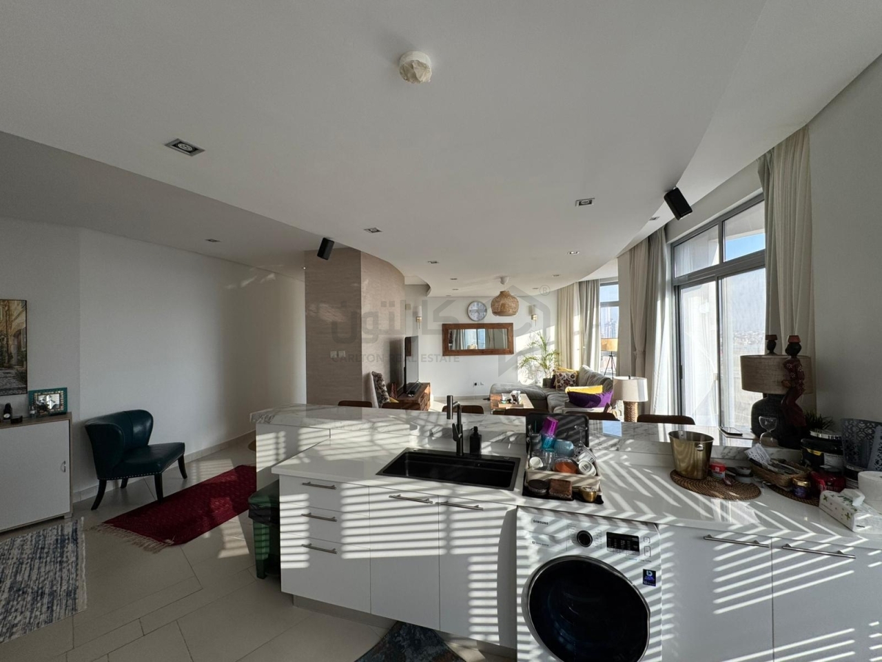 property 4143 image 0