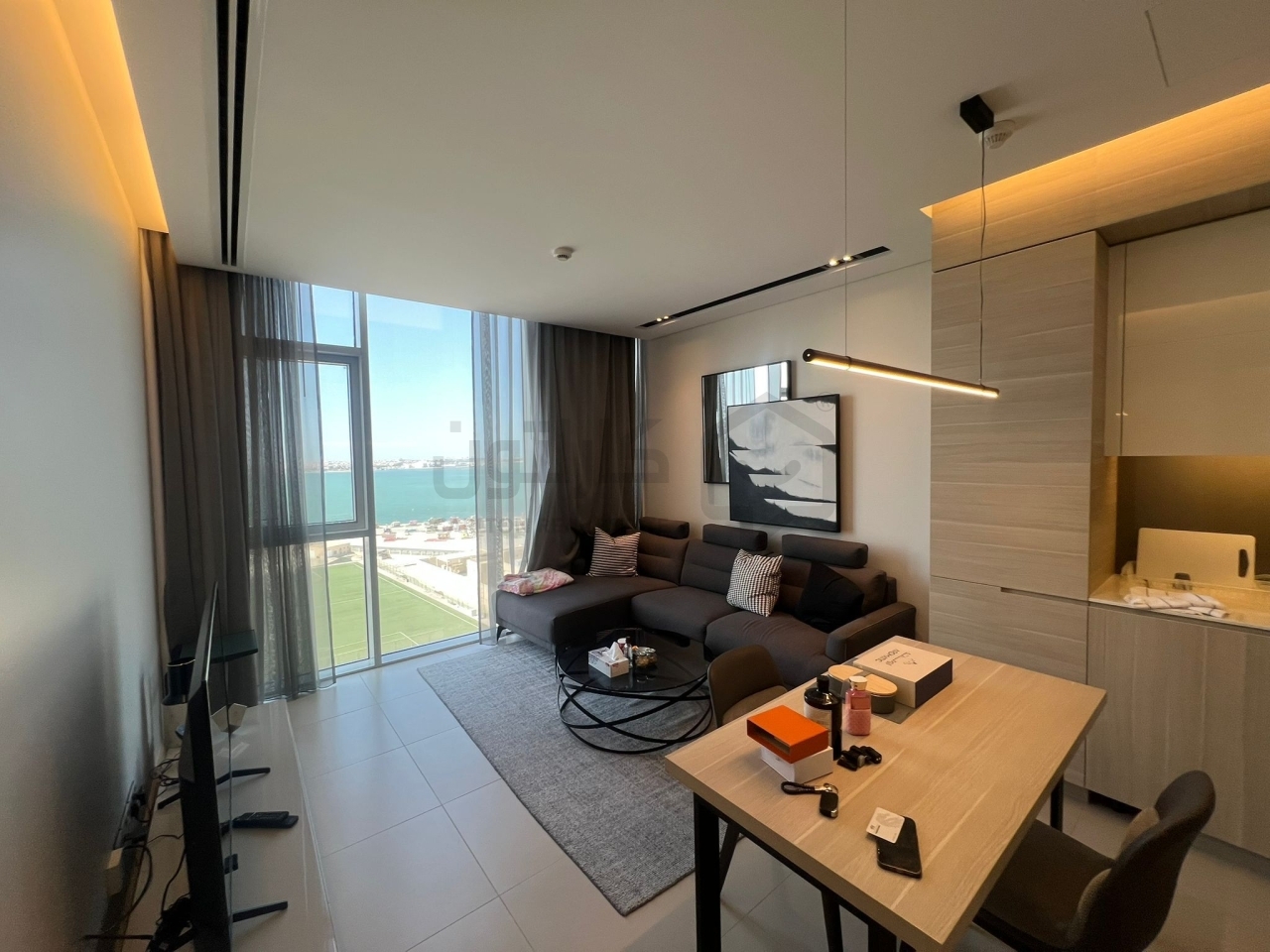 property 4190 image 0