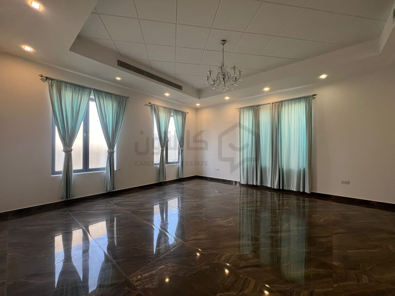 property 4209 image 0