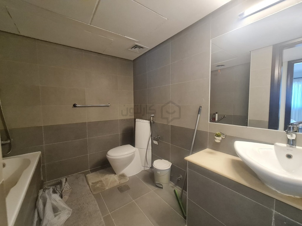 property 4214 image 4