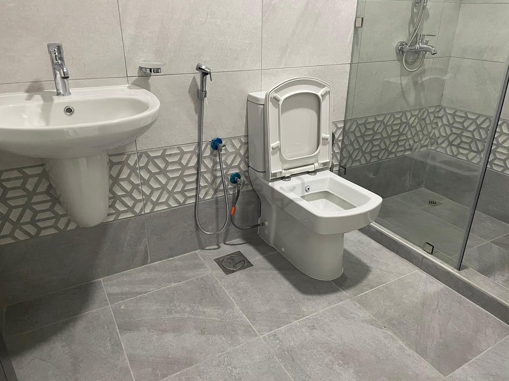 property 4216 image 4