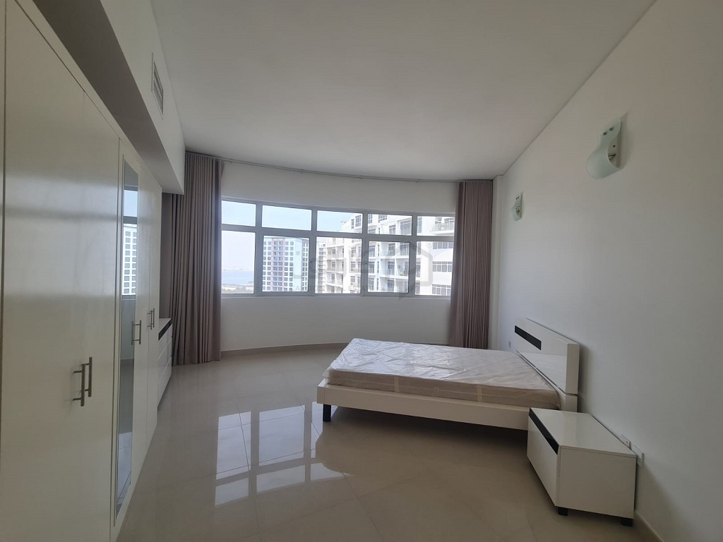property 4223 image 3