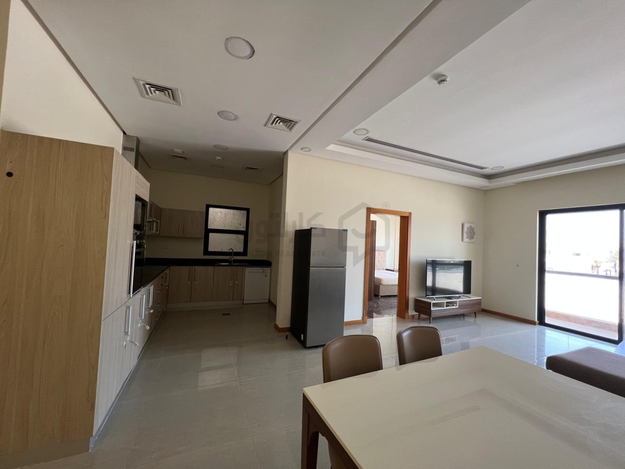 property 4276 image 0