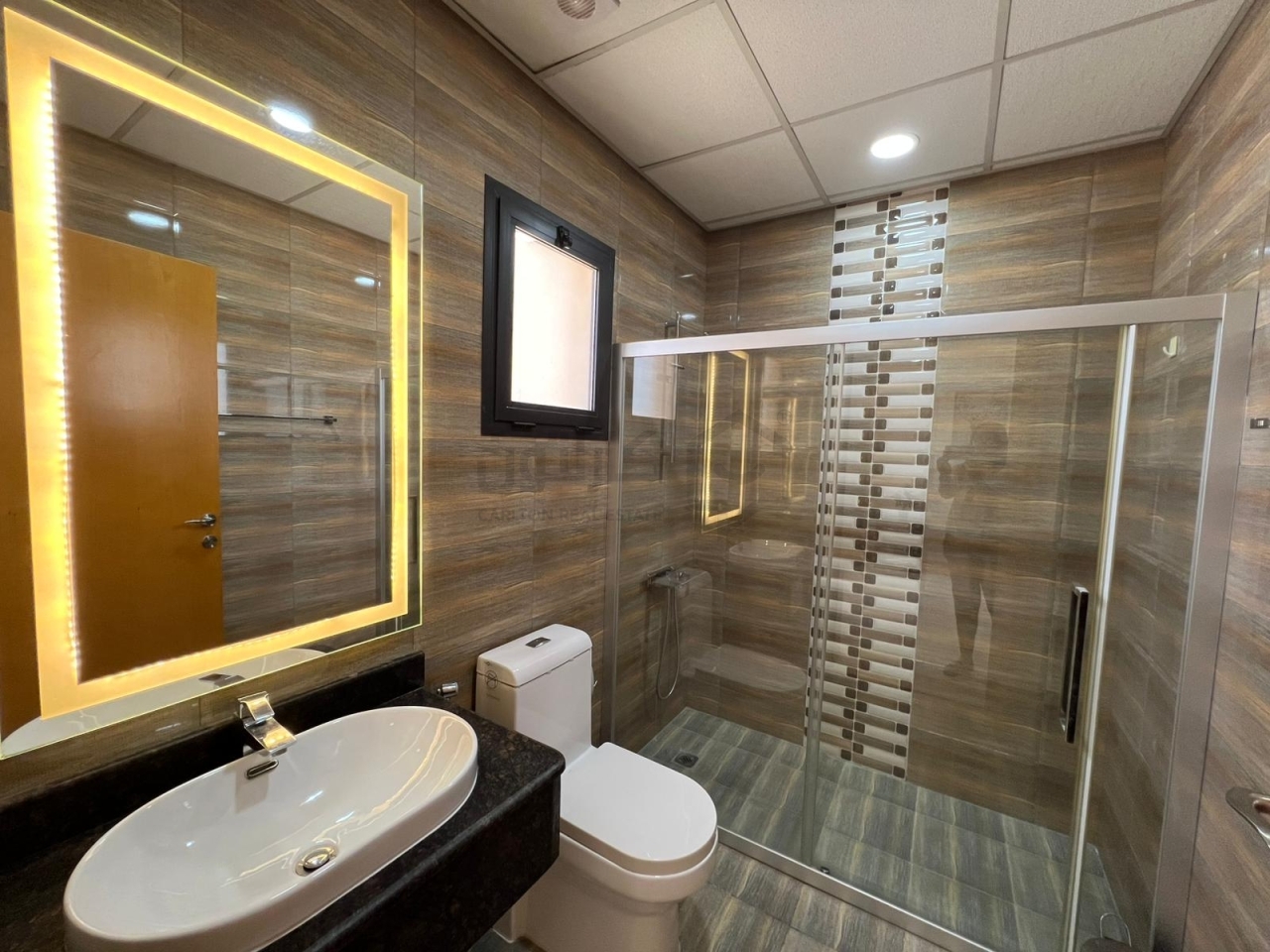 property 4277 image 5