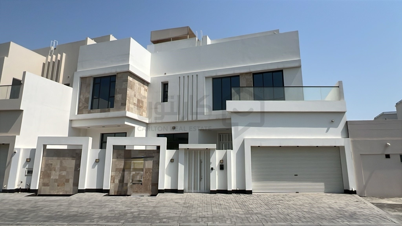 property 4348 image 0