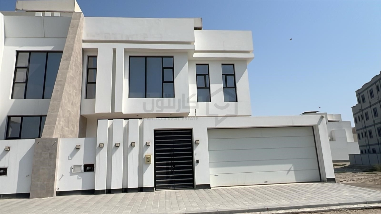 property 4349 image 0