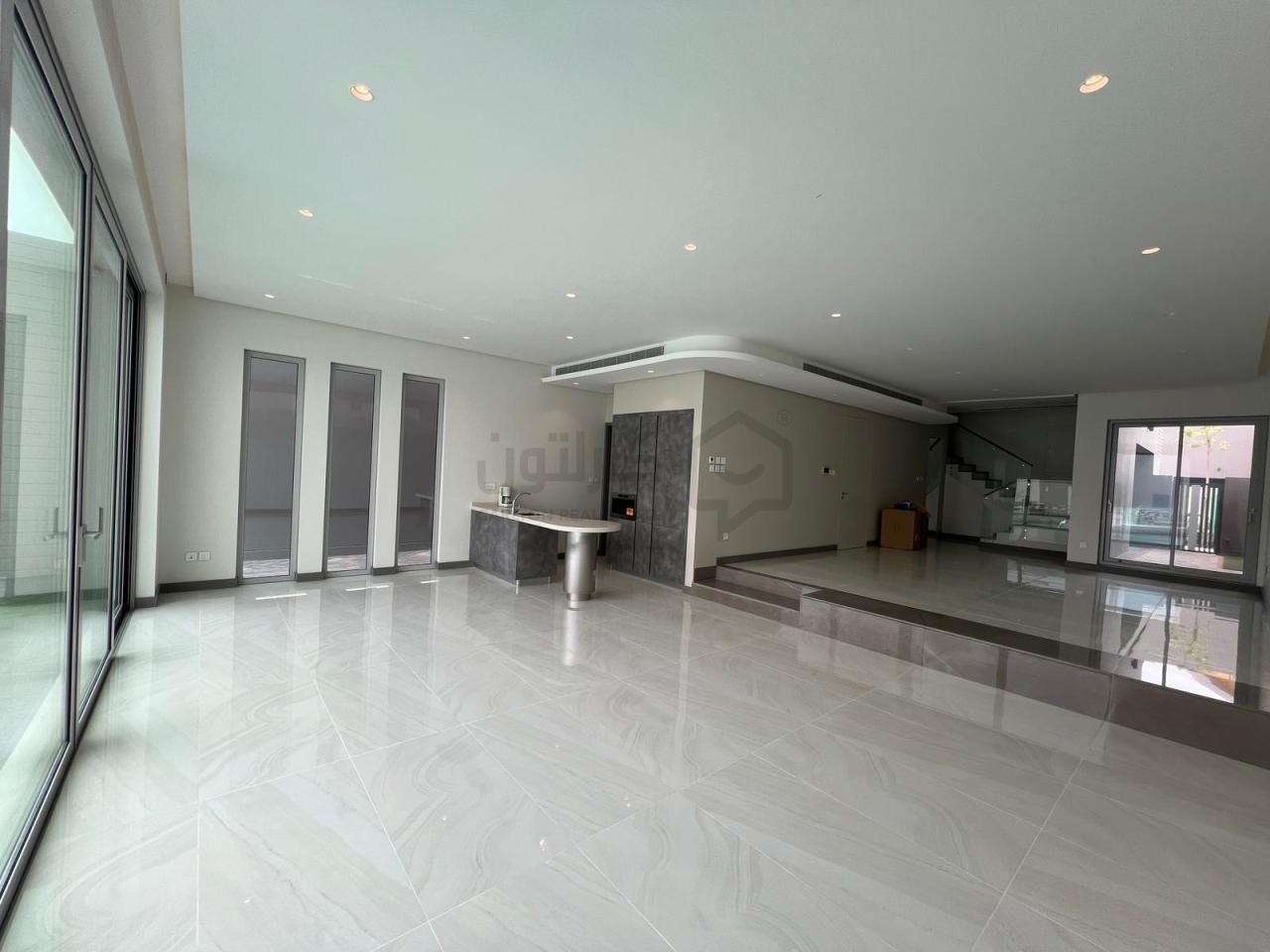 property 4354 image 0