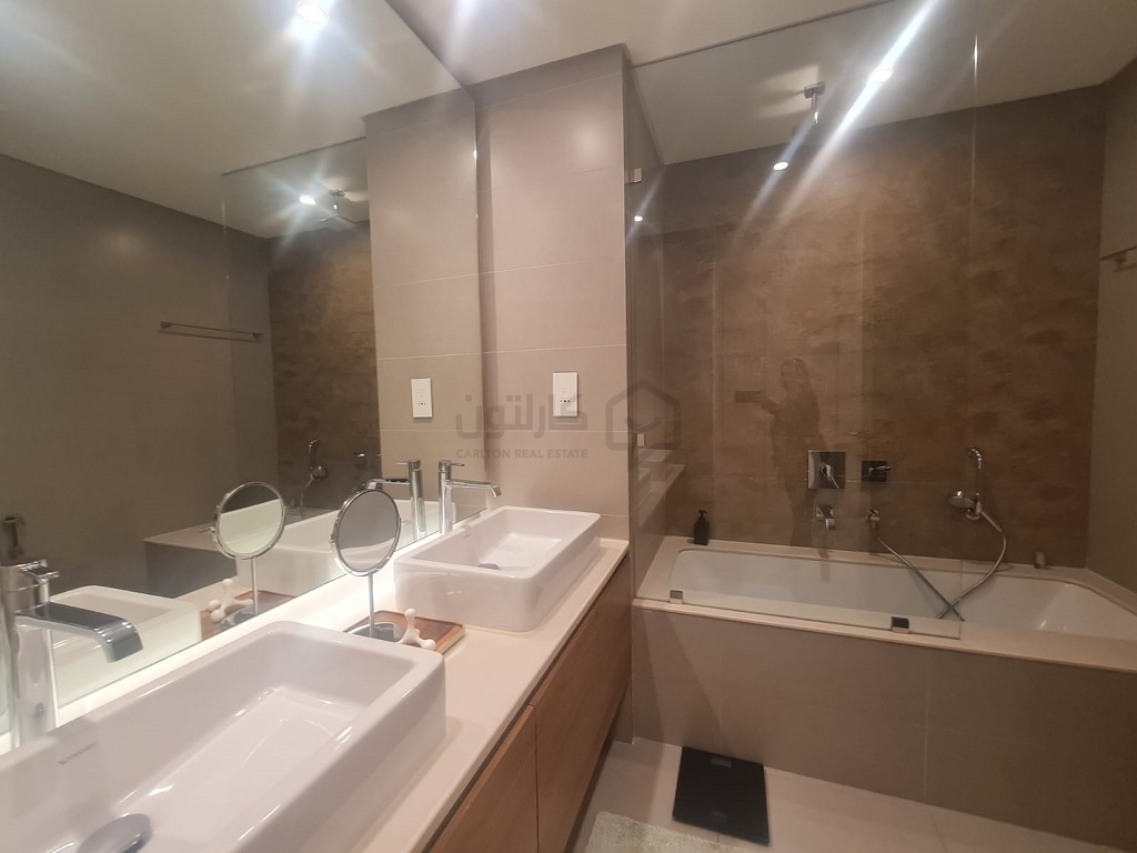 property 4358 image 4