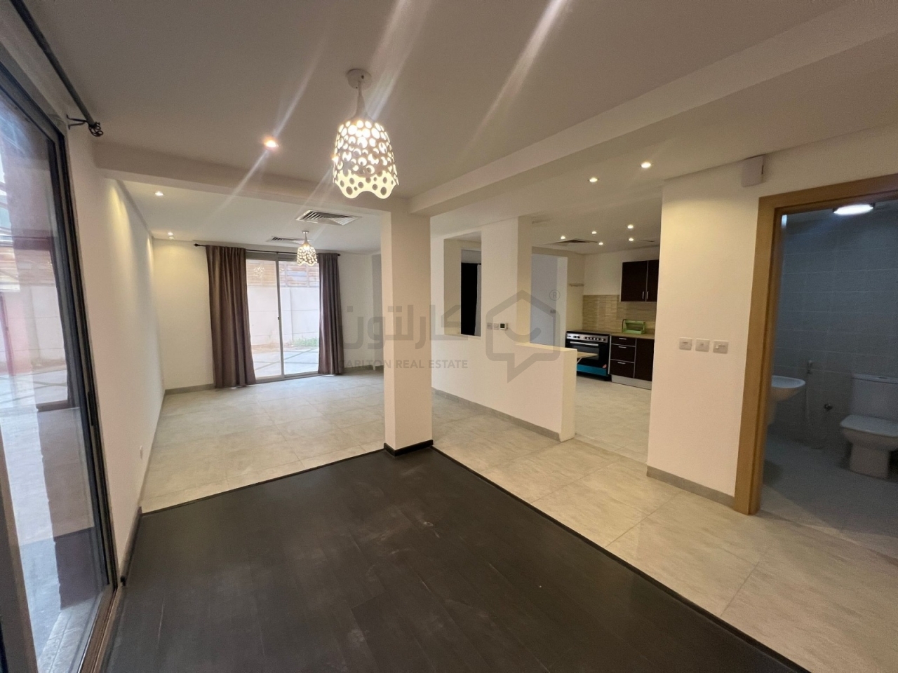 property 4365 image 0