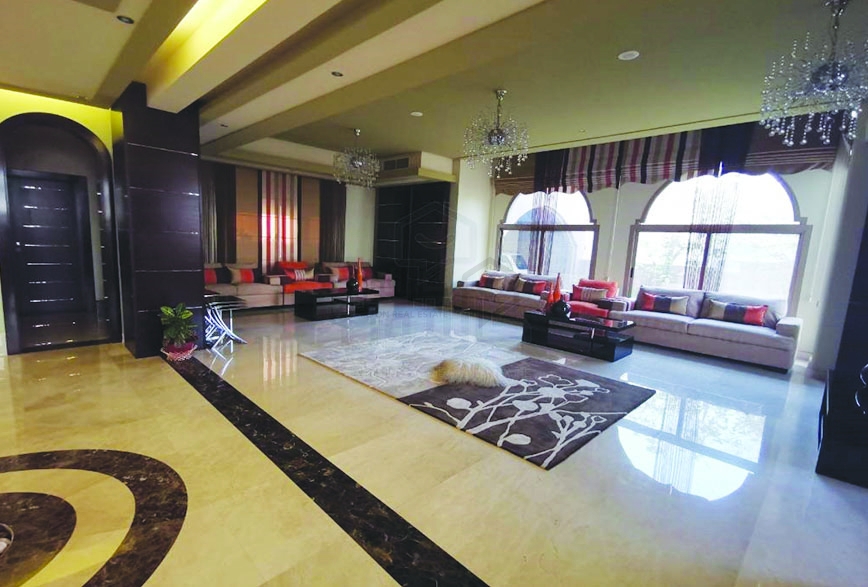 property 4372 image 0