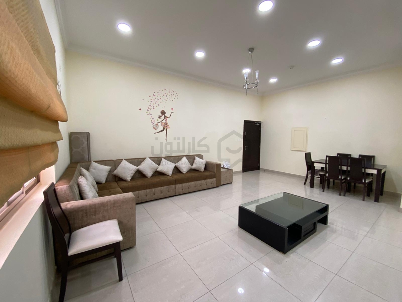 property 4380 image 0