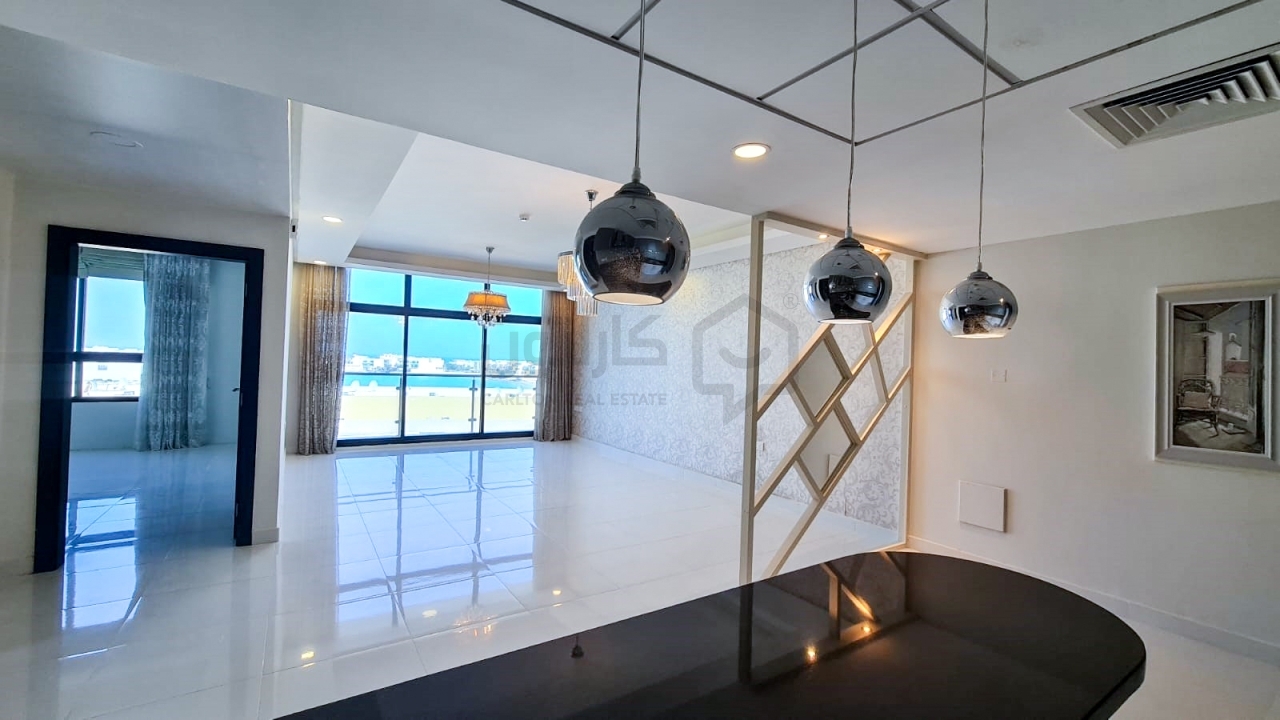 property 4392 image 0