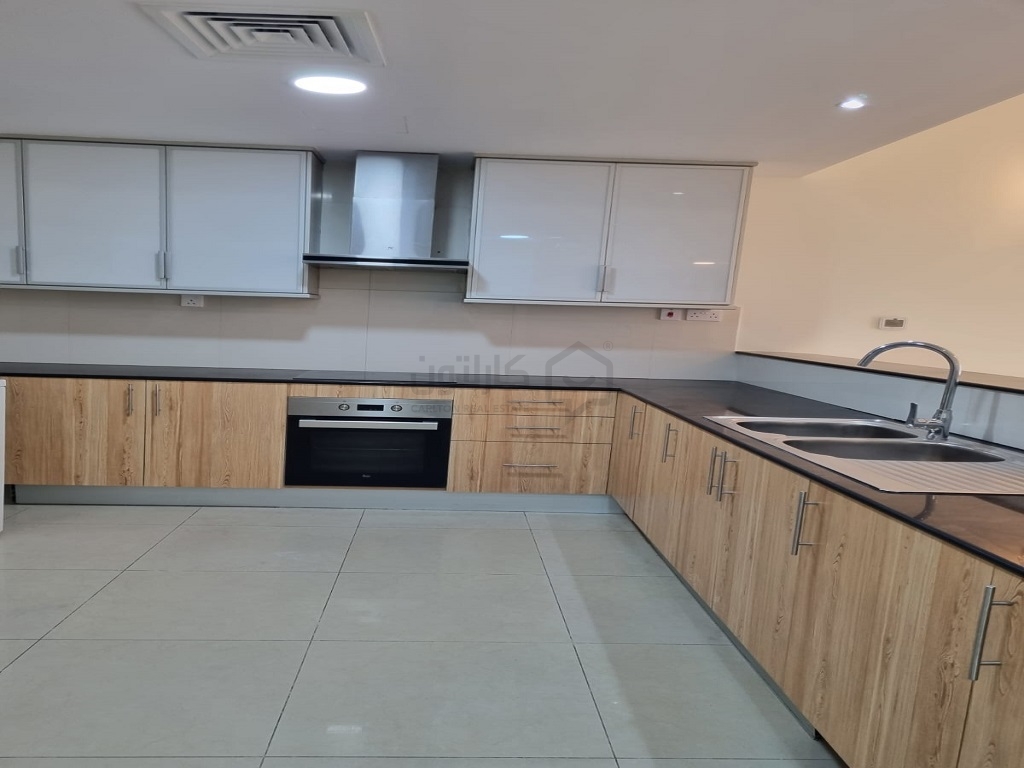 property 4395 image 2