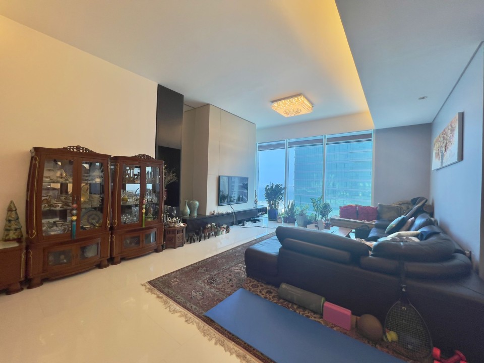 property 44 image 0
