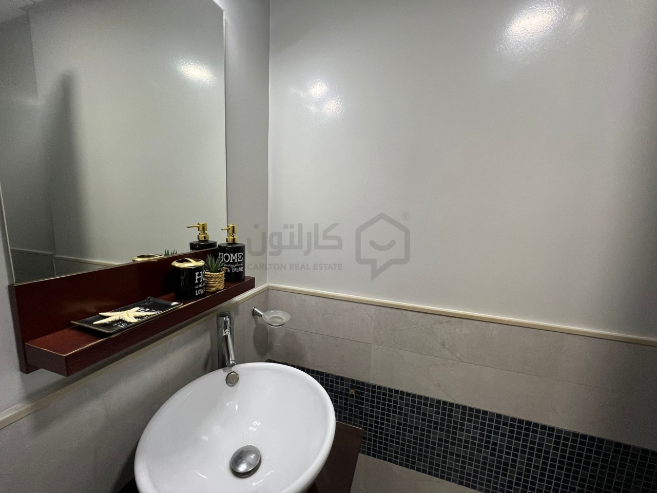 property 4421 image 3