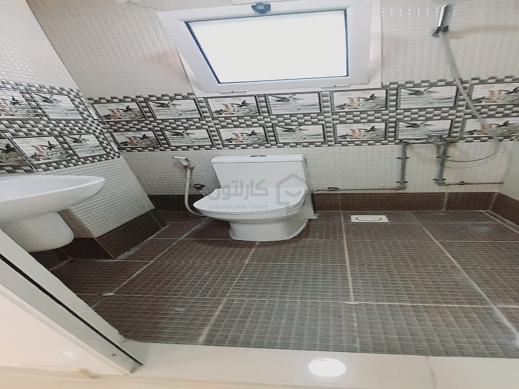 property 4422 image 4