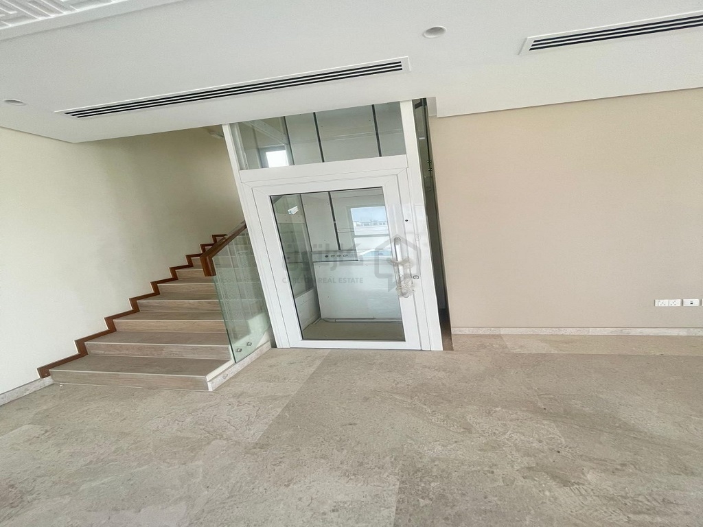 property 4437 image 8
