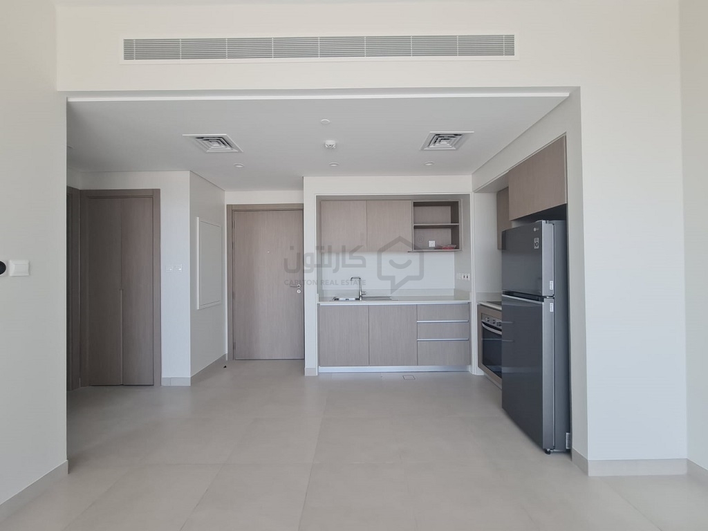 property 444 image 3