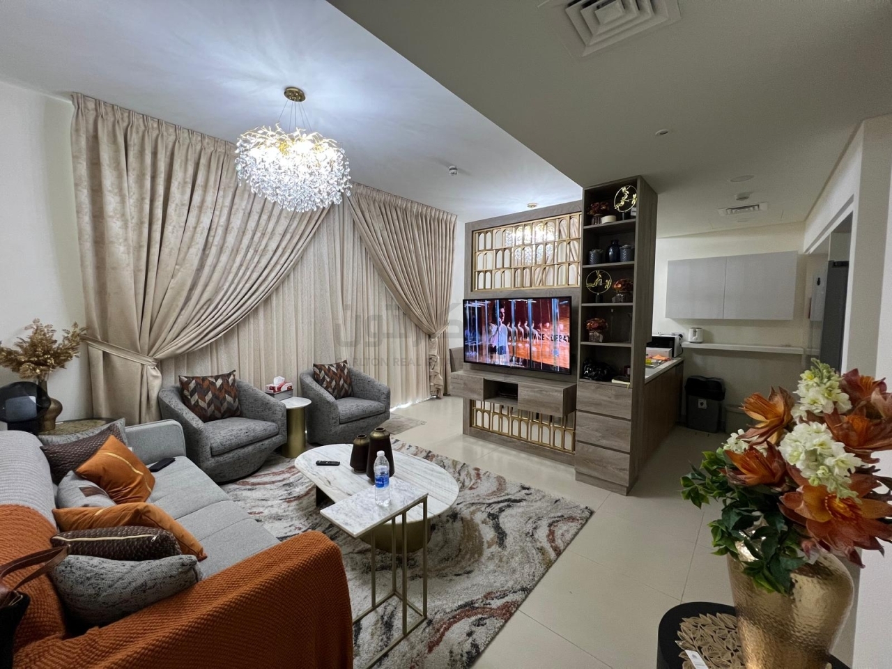 property 4446 image 0