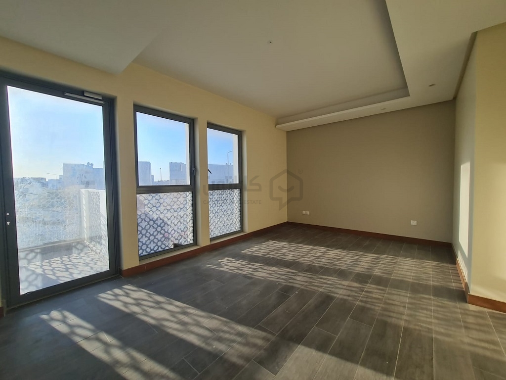 property 447 image 3