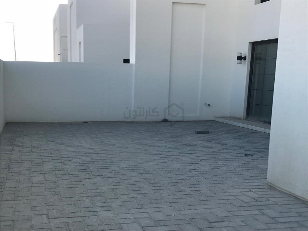 property 4472 image 4